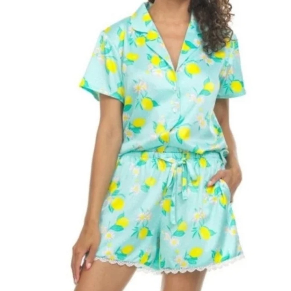 Lemon Print Women's Pajama Set